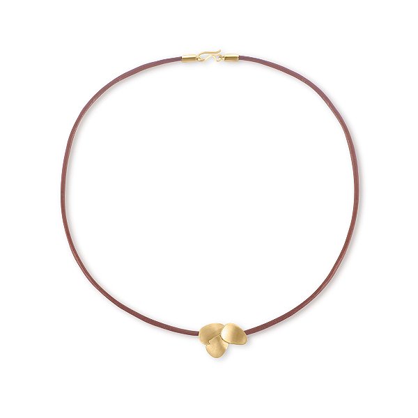 COLAR FOLHAS EM BANHO DE OURO