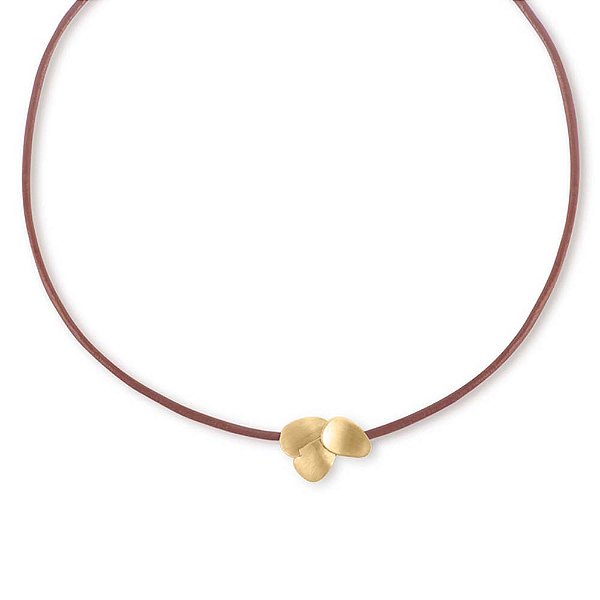 COLAR FOLHAS EM BANHO DE OURO