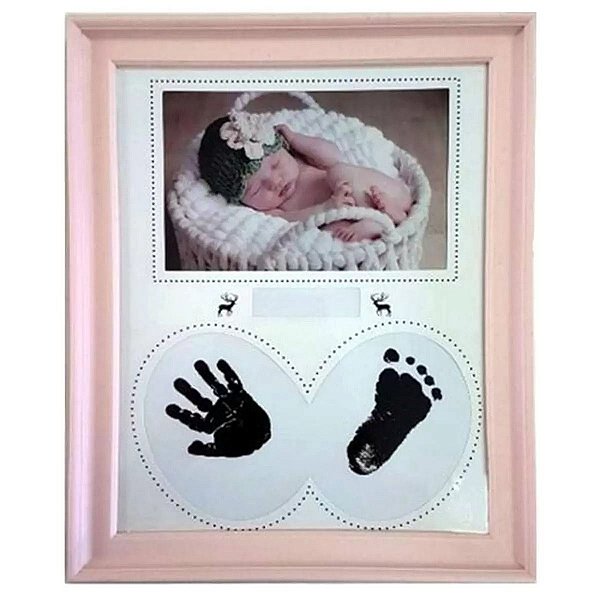 Porta Retrato Com Moldura Pra Bebé Com Carimbo Com Mão E Pé Rosa
