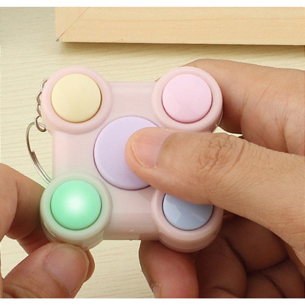 Mini jogo da memoria com chaveiro joystick e guizo colors a