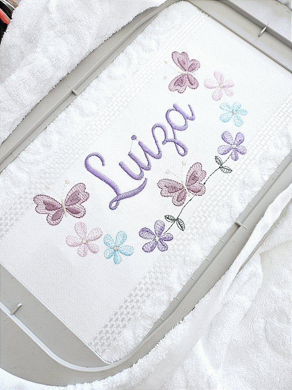 Toalha de Banho Bordada
