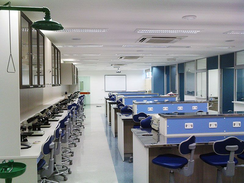 Móveis Laboratório Pesquisas para Universidades