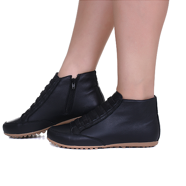 BOTA FEMININA CANO CURTO COM ZÍPER COR PRETA