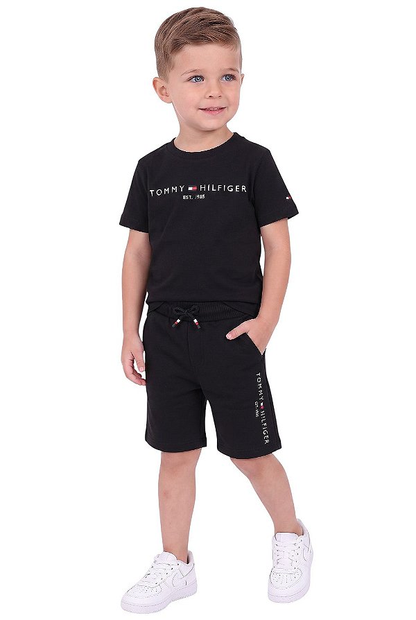 Conjunto Infantil Tommy Hilfiger Camiseta Preta e Bermuda