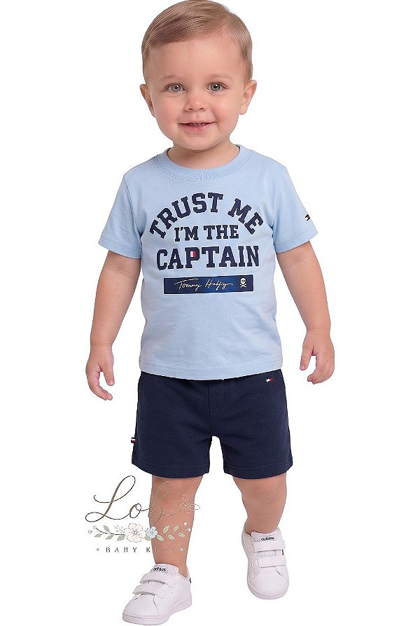 Conjunto Bebê Tommy Hilfiger – Camiseta Azul Claro e Short Azul-Marinho