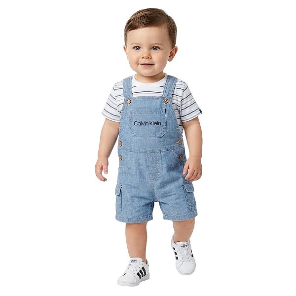 Jardineira e Camiseta Baby Calvin Klein