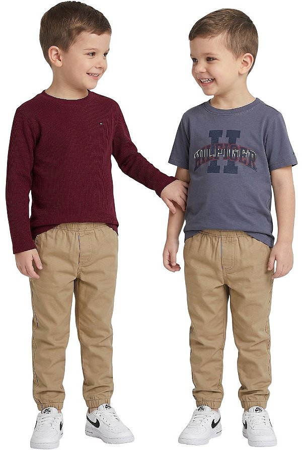 Conjunto Infantil 3 peças Tommy Hilfiger T-Shirt, Blusa Térmica e Calça Jogger