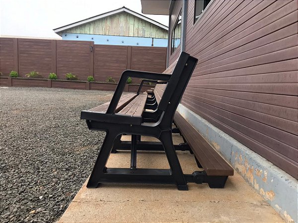 Banco de Igreja 60cm com Genuflexório - Madeira Plástica Ipê
