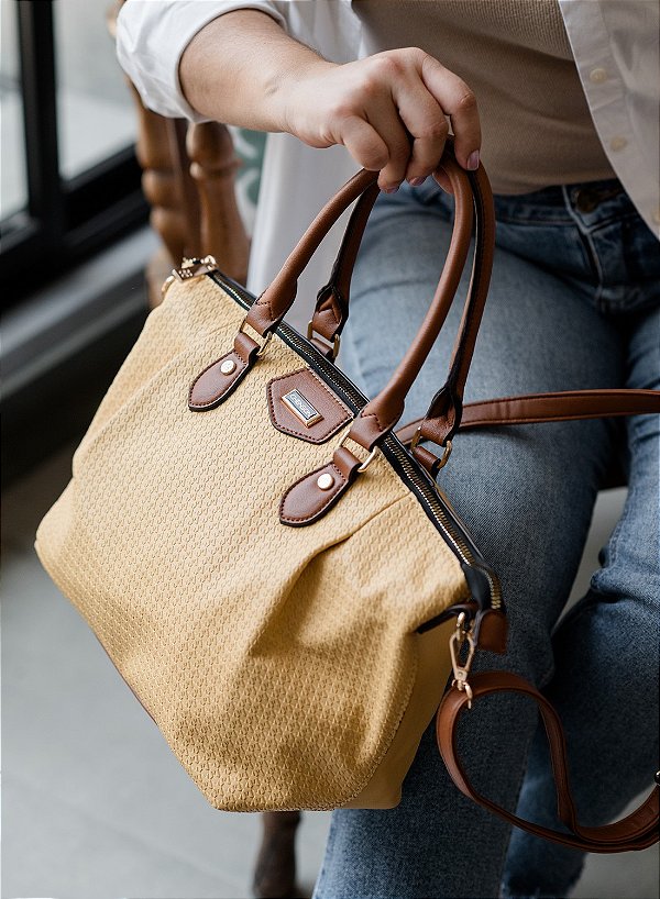Bolsa feminina alça de mão - Textura Delicada - Amarelo - Chenson 3484668