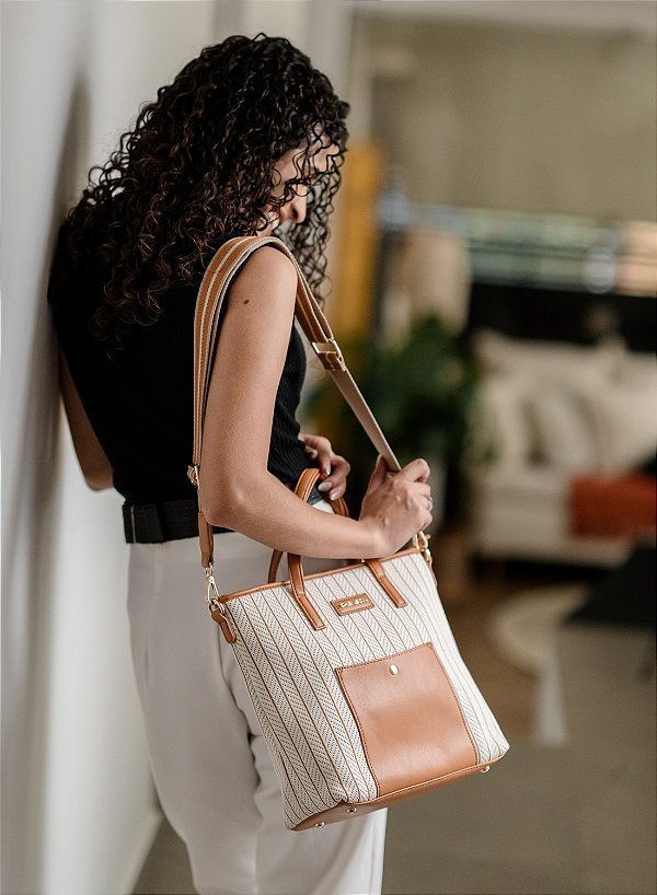 Bolsa feminina - Alça de mão - Sport Cool - Bege- Chenson 3784792