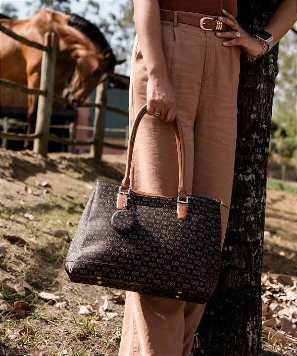 Bolsa Feminina Chenson Original - Monograma Elegance - Alça de Ombro - Café 3485405