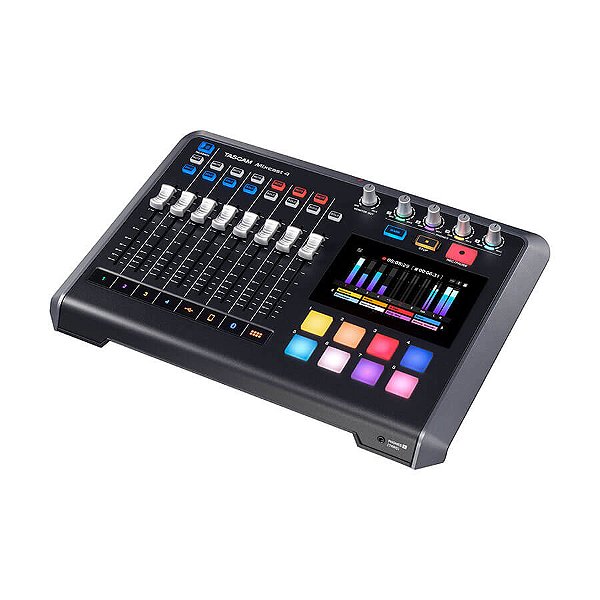 Tascam MixCast 4 Mixer de Áudio