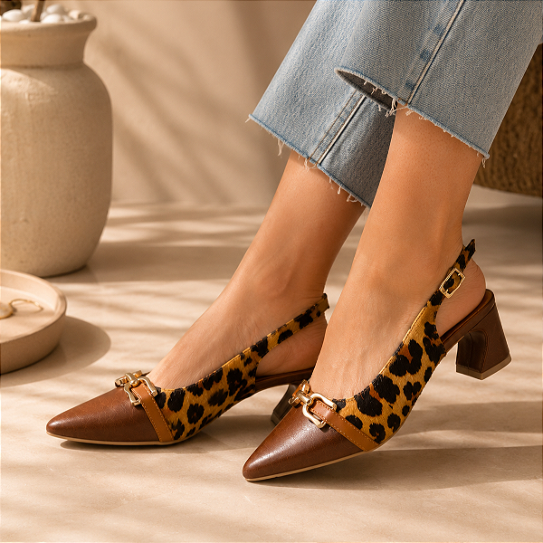 Slingback em Couro Giovanna Onça