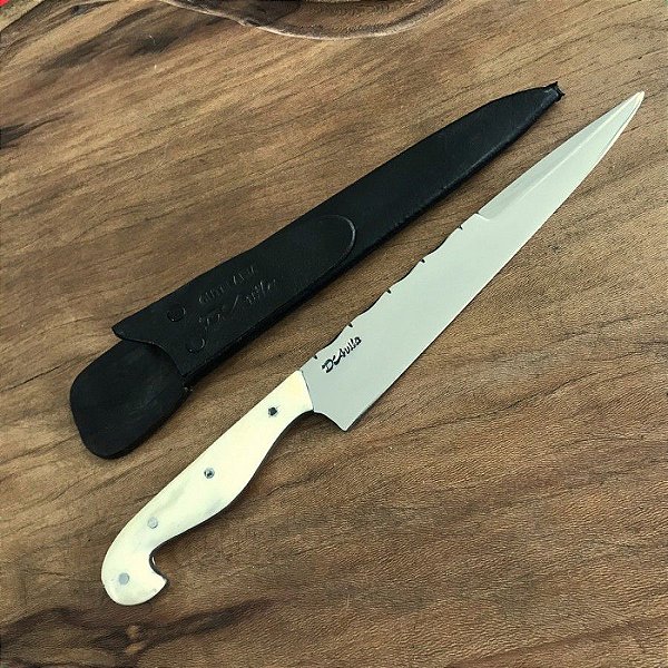 Faca Gaúcha 8'' Laminada em Aço Carbono 5160, Acabamento LISO , Cabo sorocabano de osso - D'AVILA