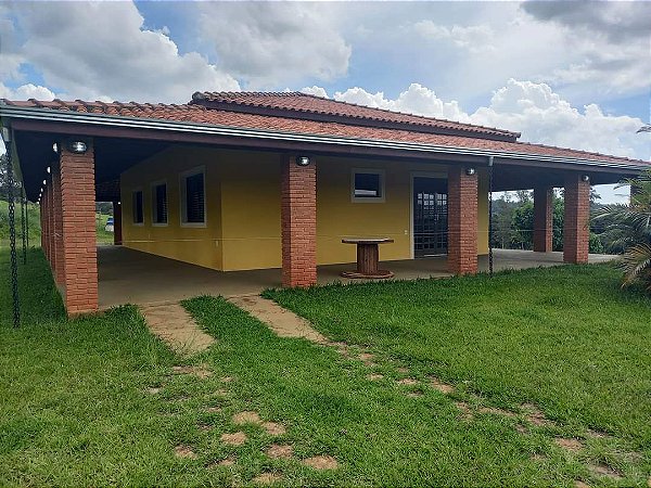 LINDA CHÁCARA COM 12.500 MTS EM OURO FINO, MINAS GERAIS