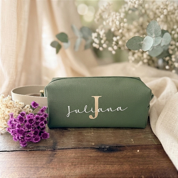 Necessaire Box Básica personalizada com Nome