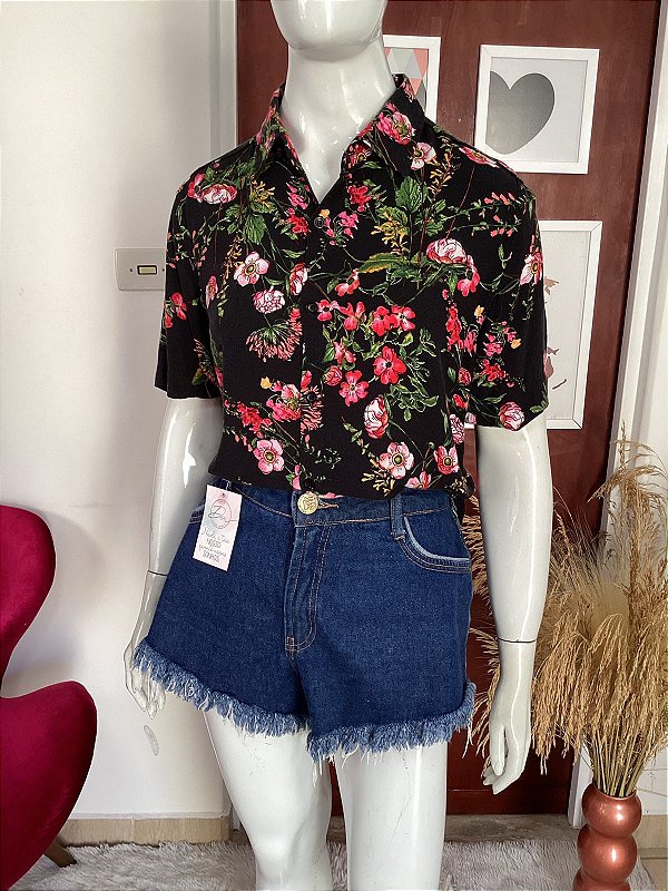 Camisa Estampada Florida Rosa e Preto TAM G