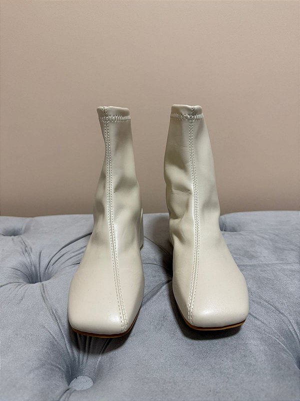 Bota Feminina Cano Curto Salto Baixo Inverno - 37