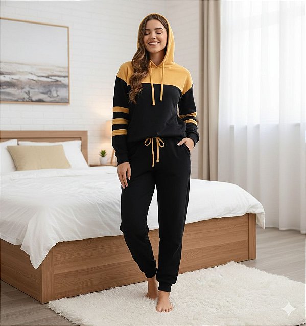 Conjunto Moletom Feminino Preto com Detalhes Caramelo