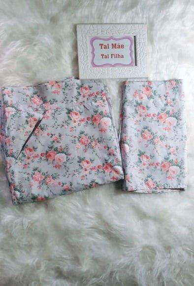 Kit saia reta Mãe e Filha Rosas