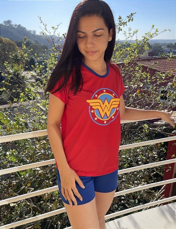 Pijama Adulto Feminino com manga Mulher Maravilha