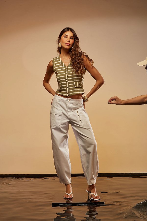 CALÇA BARREL BOLSOS AMPLOS