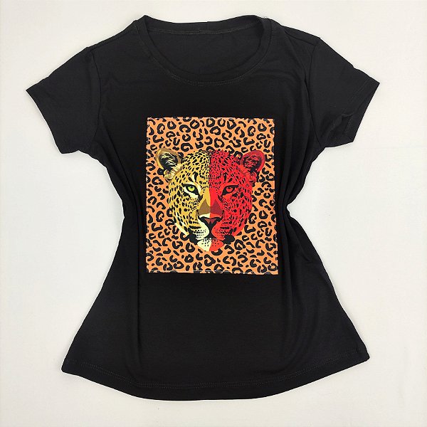 Camiseta Feminina T-Shirt Luxo Preta com Acessórios Estampa Onça Vermelha