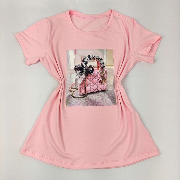 Camiseta Feminina T-Shirt Luxo Rosa Claro Bebê com Acessórios Estampa Bolsa  Rosa