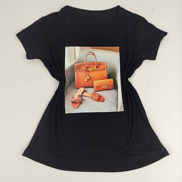 Camiseta Feminina T-Shirt Preta com Strass Estampa Conjunto Bolsa e Rasteira Laranja