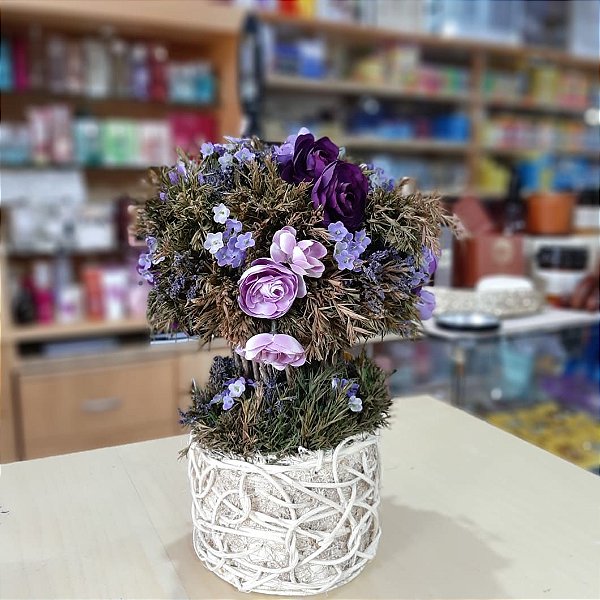 Arranjo De Flores Para Mesa Rosas Roxas Emporio Das Flores Daluel Daluel