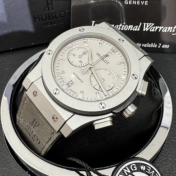 Relógio masculino linha Premium modelo Geneve Big Bang Pulseira de couro a prova d’água 40m
