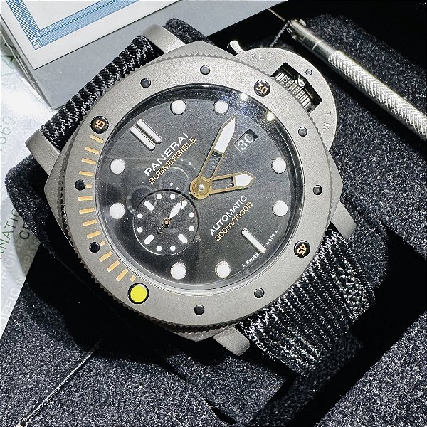 Relógio masculino linha Premium Panerai Submersible  automático Pulseira de couro a prova d’água 40m