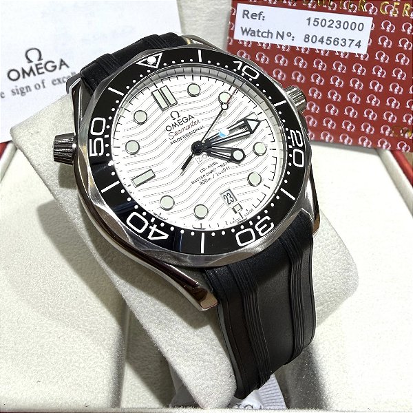 Omega Seamaster Diver 300 M Ref.21032422004001