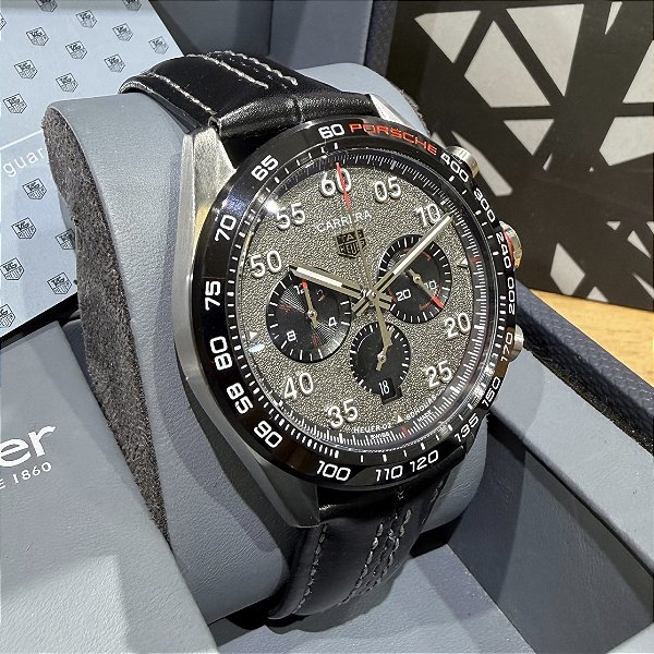 TAG Heuer Carrera Chronograph Special Edition x Porsche