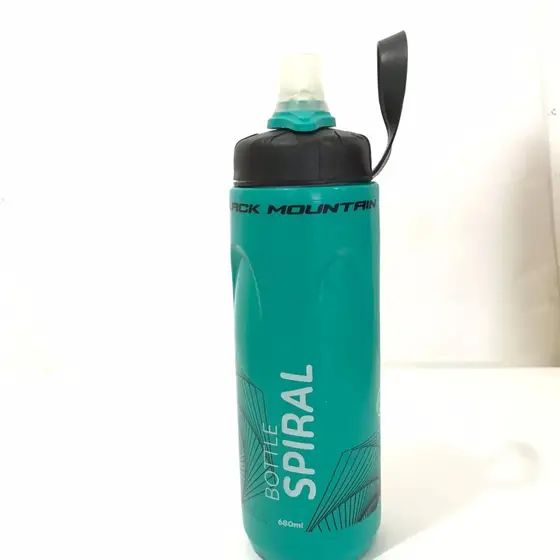 Garrafa BLACK MOUNTAIN 680ML Verde - SPIRAL GREEN