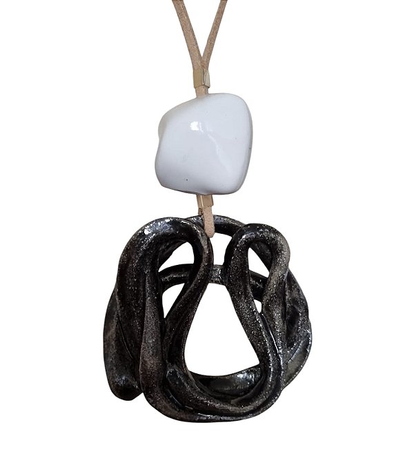 CERÂMICA - Colar Enrosco 05