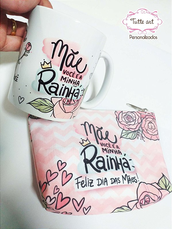 Uma necessaire com caneca dia das mães