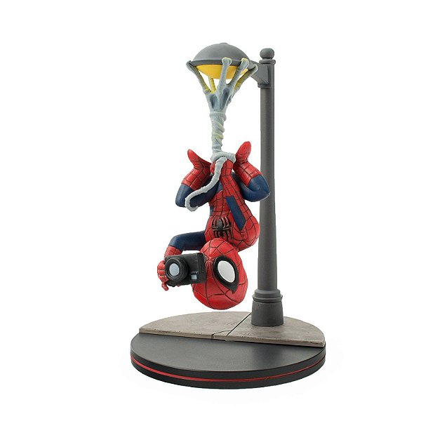 Spider-Man Spider Cam Q-Fig Diorama QMx