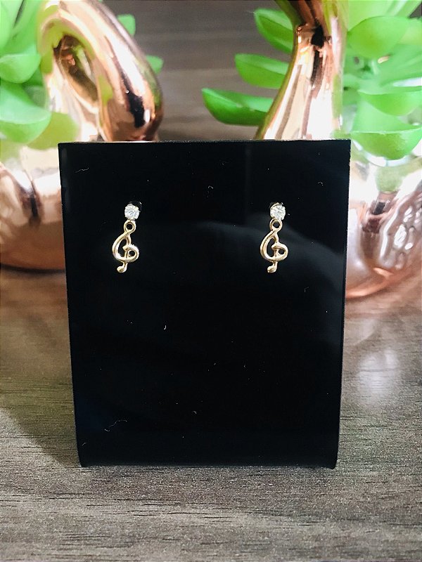 Brinco Clave de Sol folheado a ouro 18k