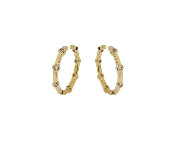 PAR DE PIERCING COM PONTOS DE ZIRCÔNIAS  BANHADO A OURO