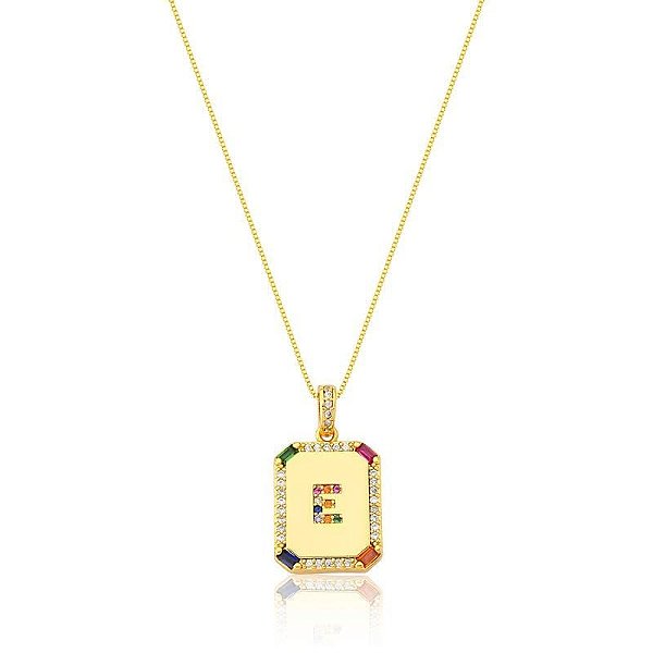 COLAR PLACA CRAVEJADA COM LETRA COLORIDA BANHADO A OURO