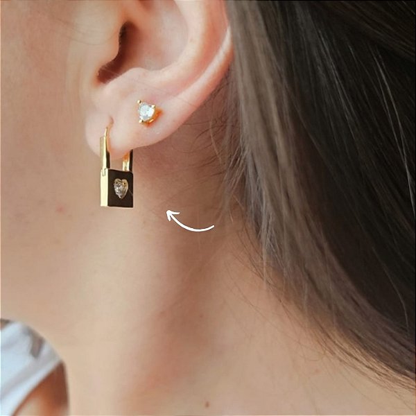 BRINCO ARGOLA CADEADO COM PONTO DE ZIRCÔNIA BANHADO A OURO