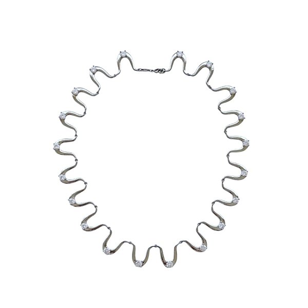 COLAR ONDAS COM PONTOS DE ZIRCÔNIA BANHADO A RÓDIO