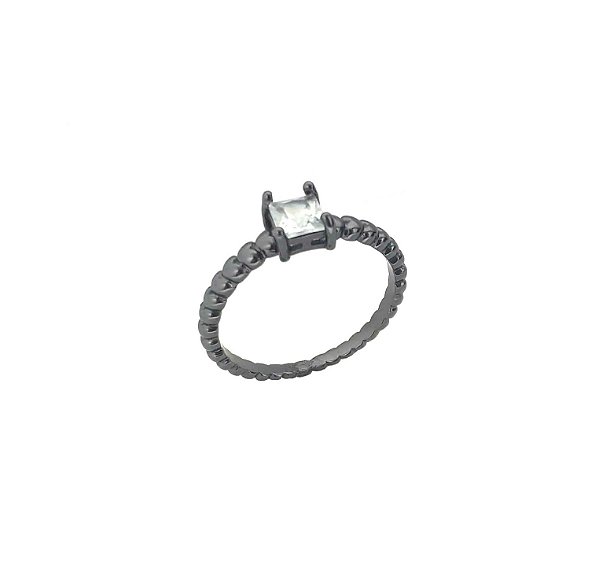 ANEL COM PEDRA QUADRADA CRISTAL BANHADO A RÓDIO NEGRO