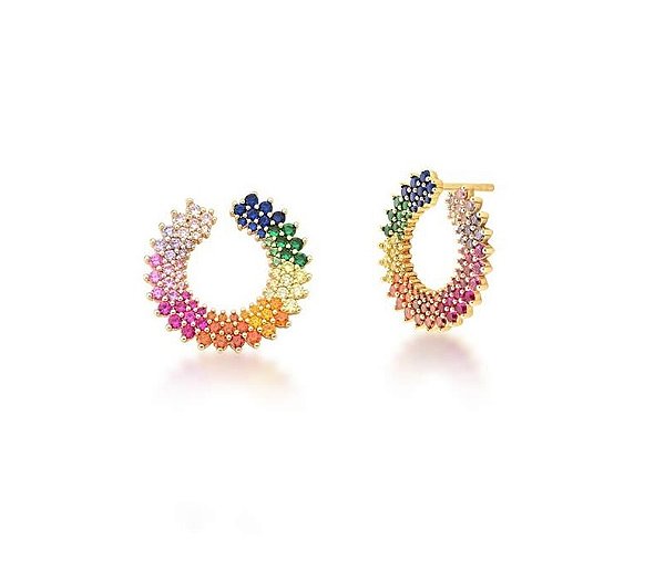 BRINCO CURVO COM ZIRCÔNIAS COLORIDAS BANHADO A OURO