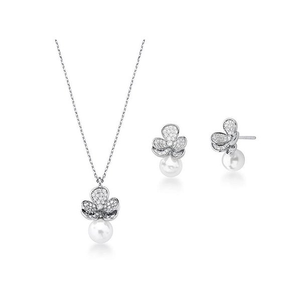 CONJUNTO FLOR CRAVEJADA COM PÉROLA BANHADO A RÓDIO