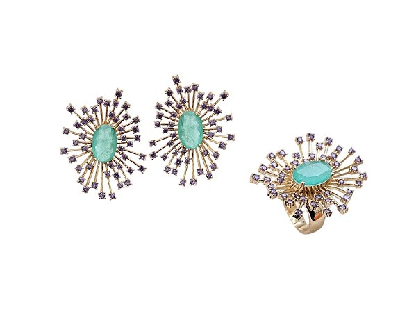 CONJUNTO PEDRA OVAL ESMERALDA COLOMBIANA COM PONTOS TANZANITA BANHADO A OURO