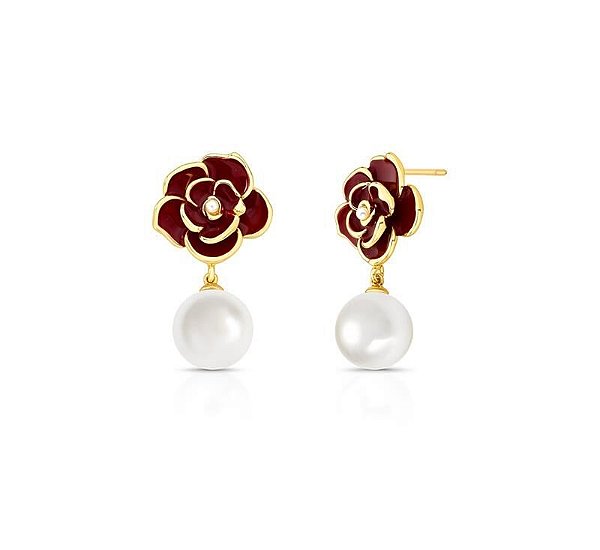 BRINCO FLOR ESMALTADA VERMELHO E PÉROLA EM PÊNDULO BANHADO A OURO