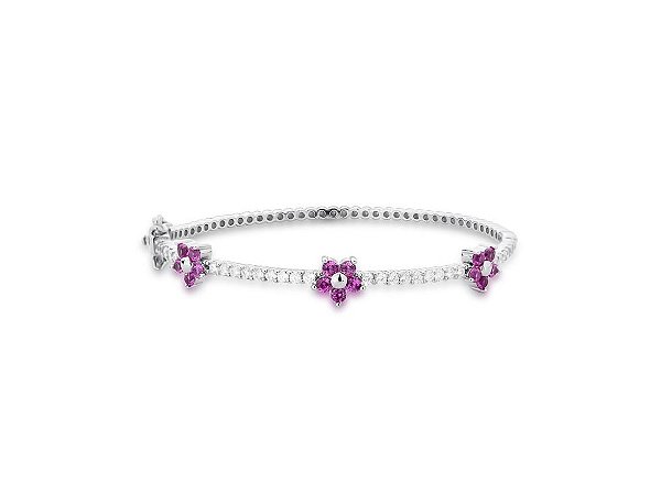 BRACELETE COM FLORES SAFIRA ROSA BANHADO A RÓDIO BRANCO