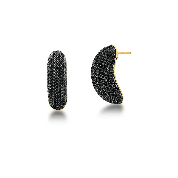 MEIA ARGOLA CRAVAÇÃO NEGRA BANHADA A OURO